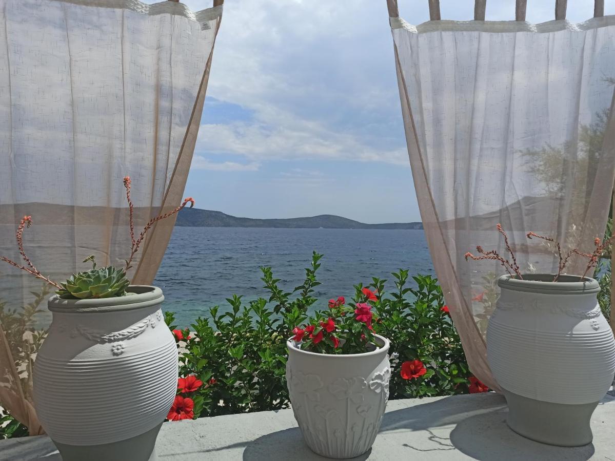 Alexandra Studios 2 Kırlangıç Dış mekan fotoğraf